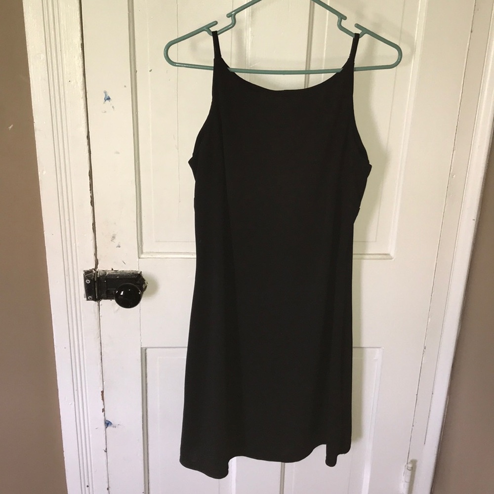 Plain black sleeveless dress